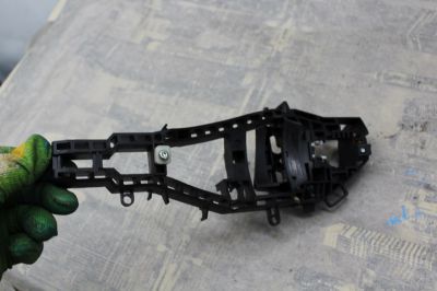 Кронштейн ручки двери задней левый для BMW 3 F34 Gran Turismo 2012-2018