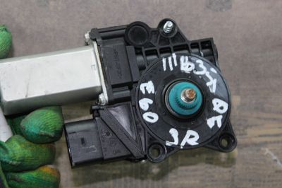 Моторчик стеклоподъёмника задний правый для BMW 5 E60 2002-2010