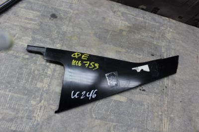 Накладка рамки двери задняя левая для Mercedes B-klasse W246 2011-2018