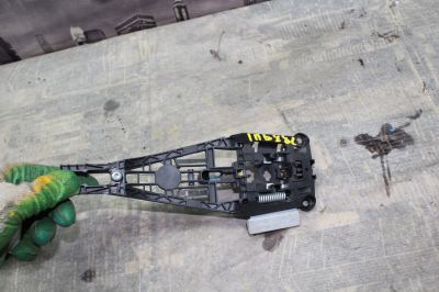 Кронштейн ручки двери задней правой для Opel Mokka 2012-2019