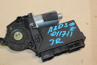 Моторчик стеклоподъёмника задний правый для Audi A8 S8 D3 2002-2010