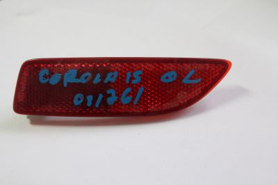 Отражатель в бампер задний левый для Toyota Corolla E15 2006-2013