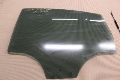 Стекло двери задней левой для Seat Leon 1P1 2005-2013