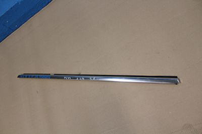 Молдинг стекла задней правой двери для Mercedes CLS-klasse W219 2004-2010