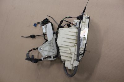 Замок двери задней левой для Mercedes S-klasse W221 2005-2013