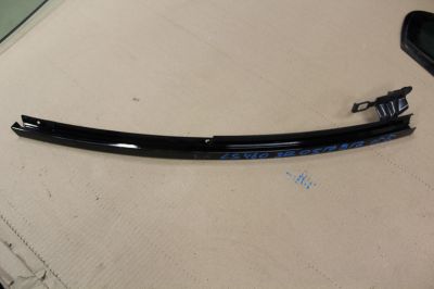 Направляющая стекла задней правой двери для Lexus LS 460 USF4 2006-2017