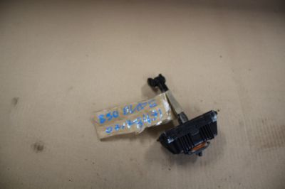 Ограничитель двери передней левой для BMW 3 E90 2005-2013