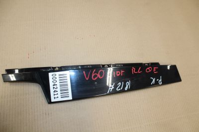 Накладка рамки двери передней левой для Volvo V60 (V60 Cross Country) 2010-2018