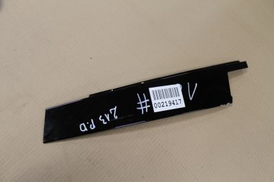 Накладка рамки двери передней правой для Mercedes E-klasse W213 2016-