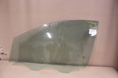 Стекло двери передней левой для Mercedes B-klasse W246 2011-2018