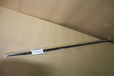 Молдинг стекла передней правой двери для Mercedes A-klasse W176 2012-2018