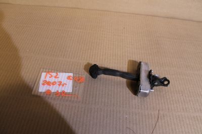 Ограничитель двери задней правой для Lexus IS XE20 2005-2013