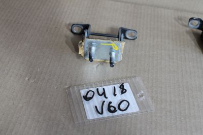 Петля двери багажника для Volvo V60 (V60 Cross Country) 2010-2018