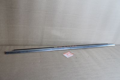 Молдинг стекла задней правой двери для Mercedes E-klasse W212 2009-2016