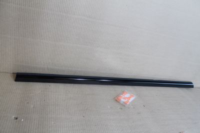 Молдинг стекла задней левой двери для Mercedes CLA-klasse C117 2013-2019