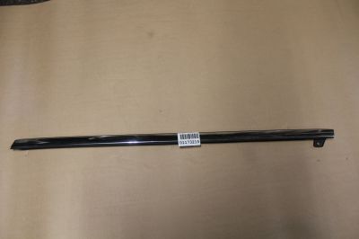 Молдинг стекла передней левой двери для Citroen DS4 2011-2015