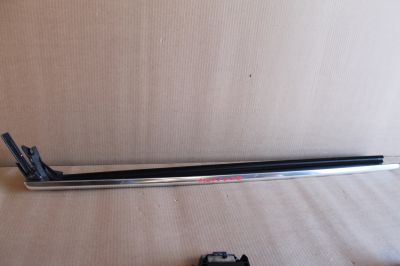 Накладка стекла передней левой двери для Mercedes E-klasse C207 Coupe 2009-2016