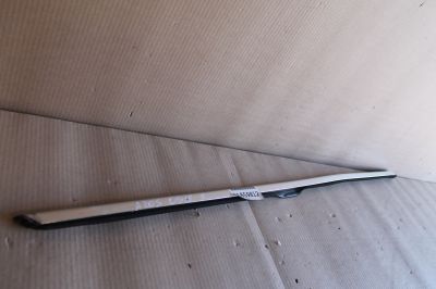 Молдинг стекла передней правой двери для Mercedes C-klasse W205 2014-