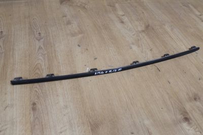 Молдинг переднего бампера для Mercedes GLA-klasse X156 2013-2020