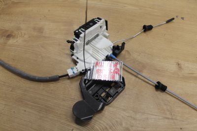 Замок двери задней правой для Mercedes M-klasse W166 ML GLE 2011-2018