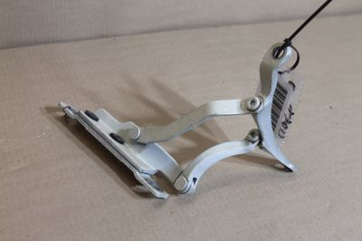 Петля крышки багажника правая для Mini F57 2014-