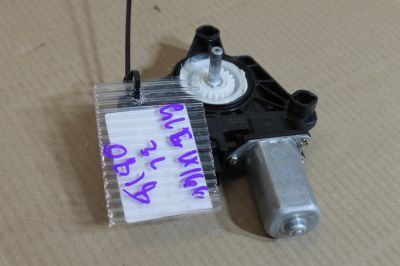 Моторчик стеклоподъёмника задний левый для Mercedes M-klasse W166 ML GLE 2011-2018