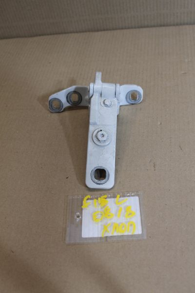 Петля двери багажника левая для BMW X5 F15 2013-2018