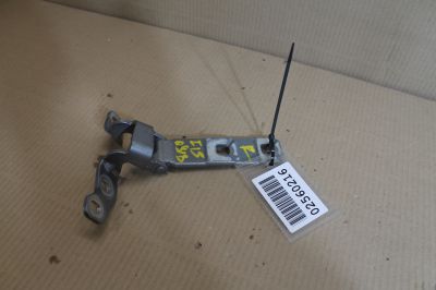 Петля двери багажника правая для BMW X5 F15 2013-2018