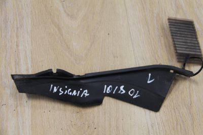 Водосток левый для Opel Insignia 2008-2017