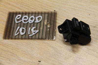 Переключатель часов для KIA Ceed 2012-2018