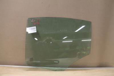 Стекло двери задней левой для Volvo S60 2010-2018