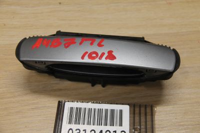 Ручка двери нaружная левая передняя для Audi A4 B7 2004-2008
