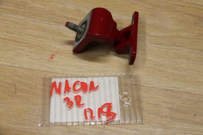 Петля двери багажника правая для Porsche Macan 2013-