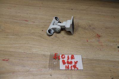 Петля двери задней правой верхняя для BMW 5 F10 2009-2017