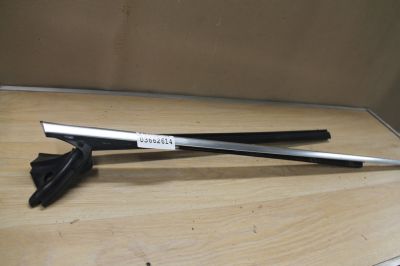 Молдинг стекла передней правой двери для Mercedes CLS-klasse W219 2004-2010