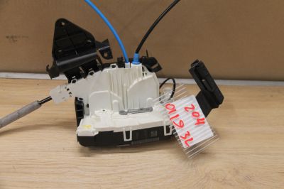 Замок двери задней левой для Mercedes C-klasse W204 2007-2015