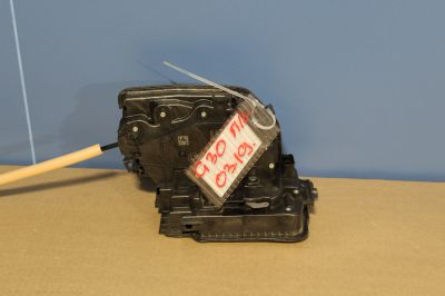 Замок двери передней левой для BMW 5 G30 F90 2016-