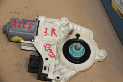 Моторчик стеклоподъёмника задний правый для Audi A6 C6 2004-2011