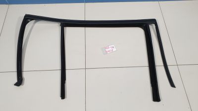 Уплотнитель стекла двери задний правый для Mercedes GL-klasse X166 GL GLS 2012-