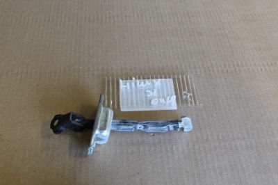 Ограничитель двери задней левой для Toyota Hilux 2005-2015