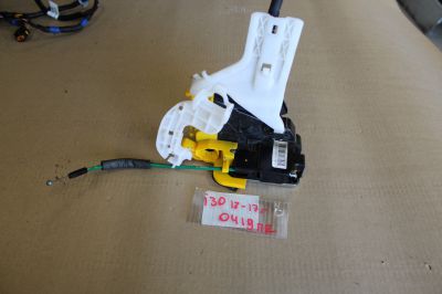 Замок двери передней правой для Hyundai i30 2012-2017