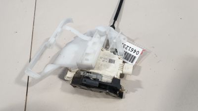 Замок двери передней правой для Volkswagen Passat B7 2011-2015