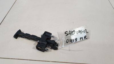 Ограничитель двери передней правой для Volvo V40 (V40 Cross Country) 2012-