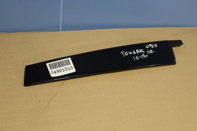 Накладка рамки двери передней правой для Volkswagen Touareg 2010-2018