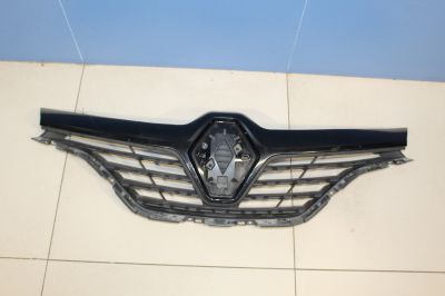 Решетка радиатора для Renault Kaptur 2016-