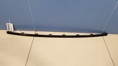 Молдинг переднего бампера центральный для Volkswagen Polo Sedan 2011-