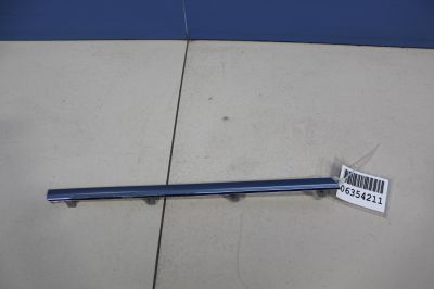 Молдинг решётки радиатора для Mercedes R-klasse W251 2005-2017