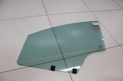 Стекло двери передней левой для Peugeot 3008 2009-2016