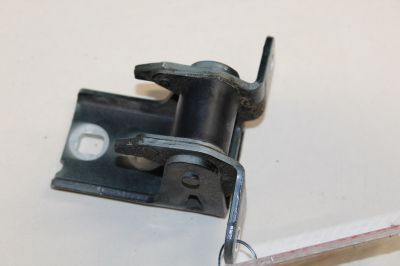 Петля двери передней правой верхняя для Opel Meriva B 2010-2018