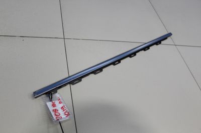 Молдинг стекла передней левой двери для Peugeot 208 2012-2019